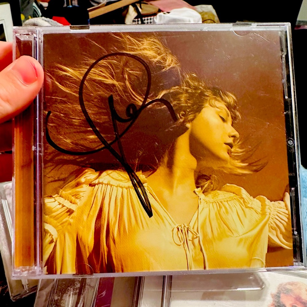 Signed fearless TV CD